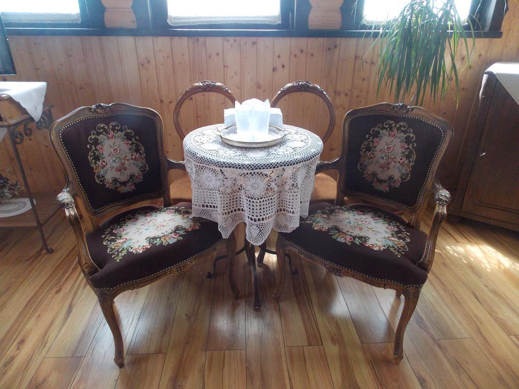 La Marele Moft Hotel Slănic Buitenkant foto
