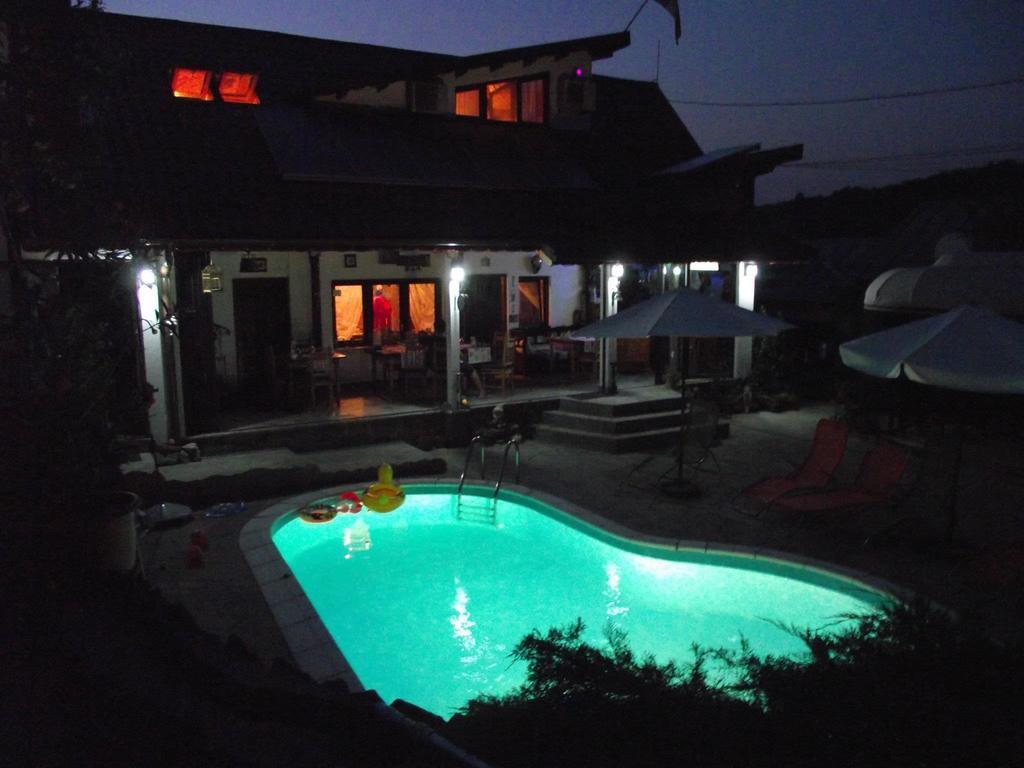 La Marele Moft Hotel Slănic Buitenkant foto