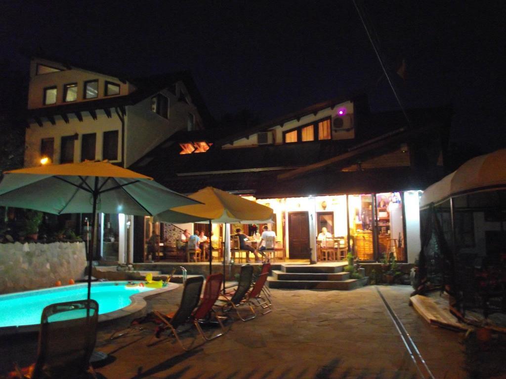 La Marele Moft Hotel Slănic Buitenkant foto