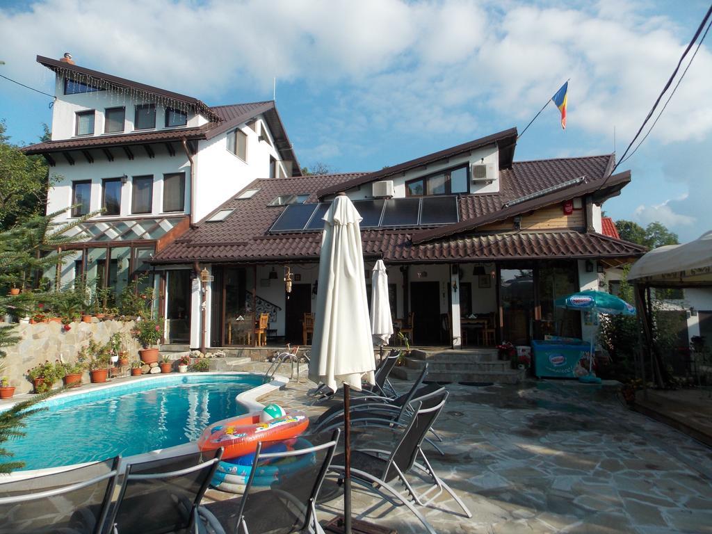 La Marele Moft Hotel Slănic Buitenkant foto