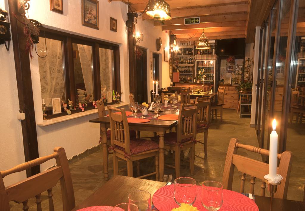 La Marele Moft Hotel Slănic Buitenkant foto